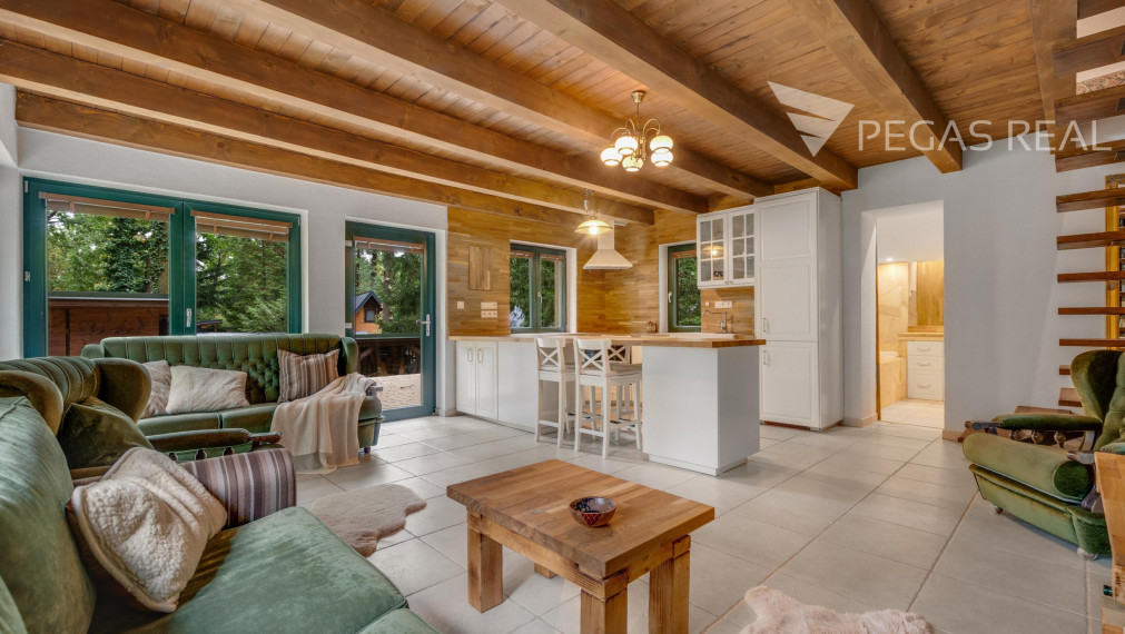 Krásna chata v nádhernom prostredí Rohožníka s vynikajúcou dostupnosťou z BA.