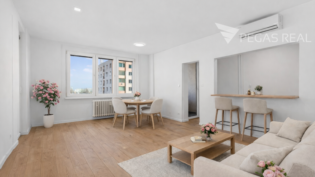 PRIESTRANNÝ 3-IZBOVÝ BYT PO KOMPLETNEJ HĹBKOVEJ REKONŠTRUKCII V RUŽINOVE