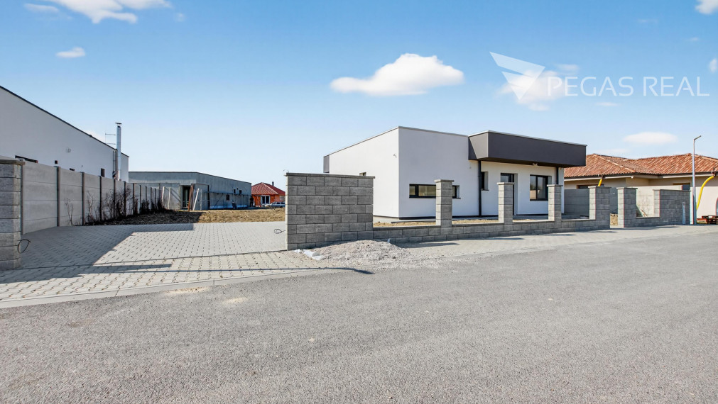 4-izbový moderný bungalov Tomášove