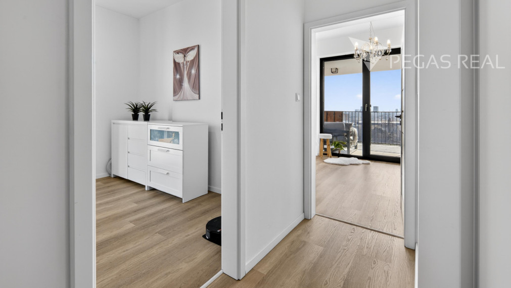 Luxusný 4 izbový byt na Kolibe - Pod Vtáčnikom