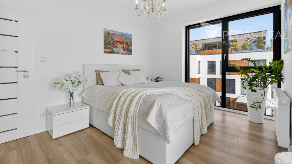 Luxusný 4 izbový byt na Kolibe - Pod Vtáčnikom