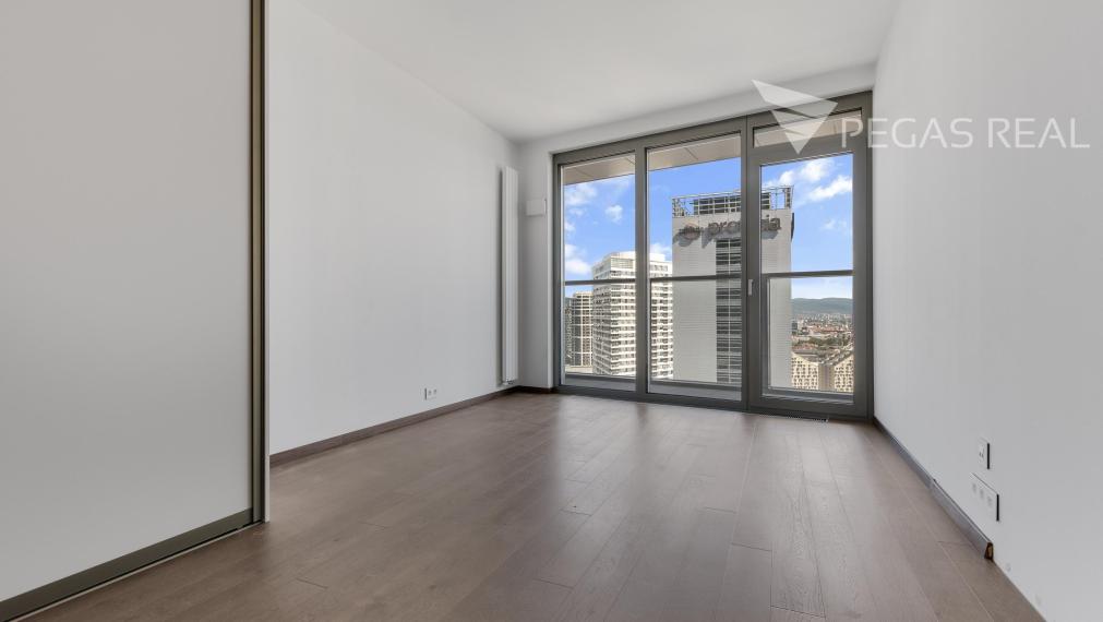 3 izbový byt - luxusné bývanie v srdci Bratislavy – Eurovea Tower - VIDEO