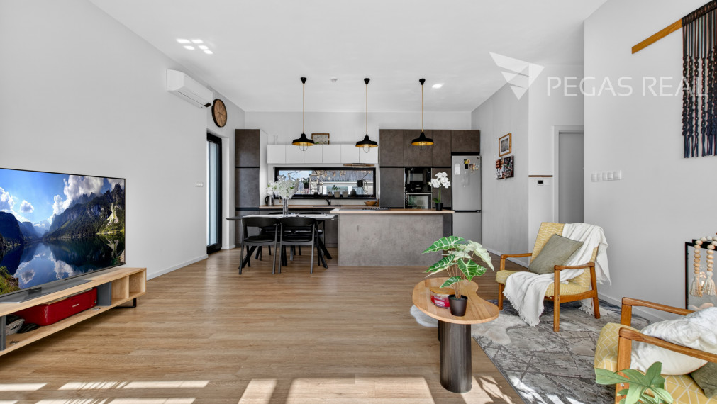 NA PREDAJ | Moderný 4-izbový bungalov – Miloslavov / Alžbetin dvor