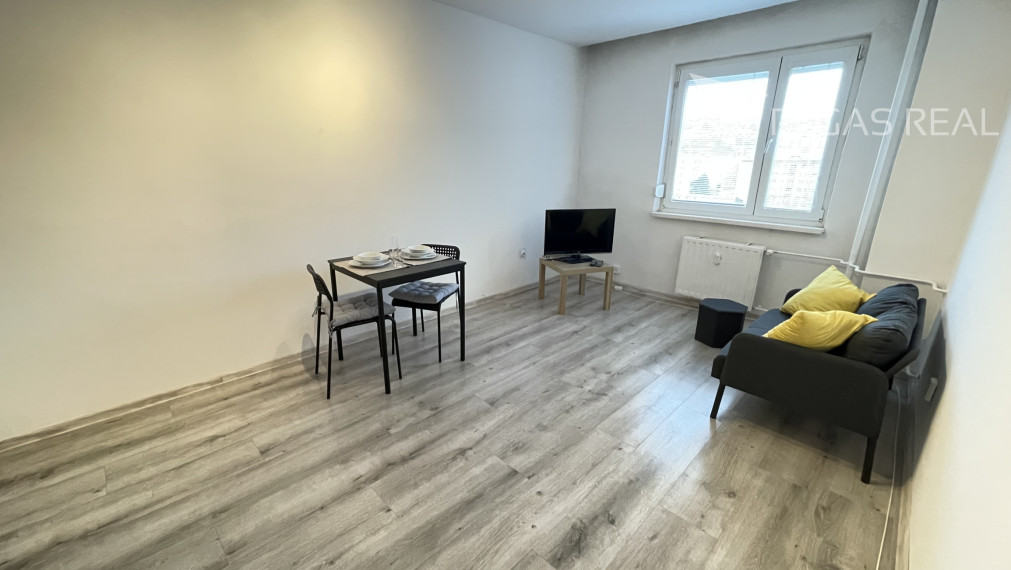 1-IZBOVÝ BYT SO SAMOSTATNOU KUCHYŇOU | NOVÉ MESTO – BÚDYŠÍNSKA