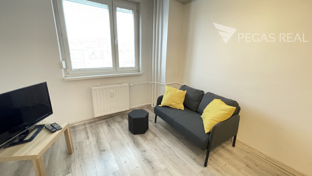 1-IZBOVÝ BYT SO SAMOSTATNOU KUCHYŇOU | NOVÉ MESTO – BÚDYŠÍNSKA