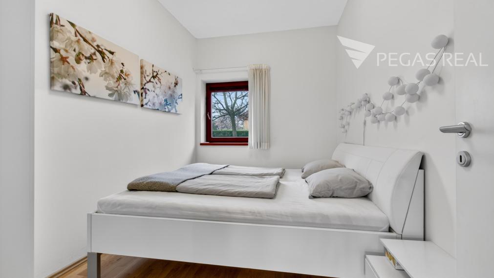 4-izbový byt so záhradou a veľkou terasou v rodinnom dome v Ivanke pri Dunaji - VIDEO