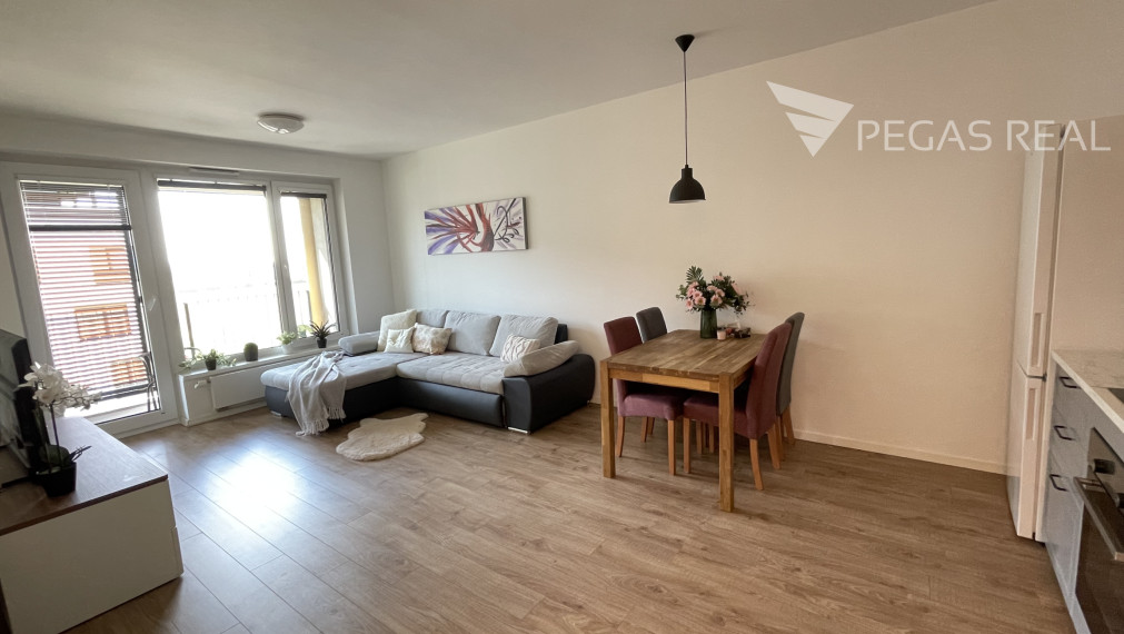 Moderný 2-izbový byt s veľkorysou lodžiou (12 m²) | BORY | parkovanie