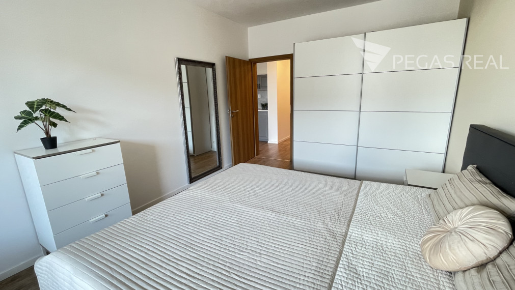 Moderný 2-izbový byt s veľkorysou lodžiou (12 m²) | BORY | parkovanie