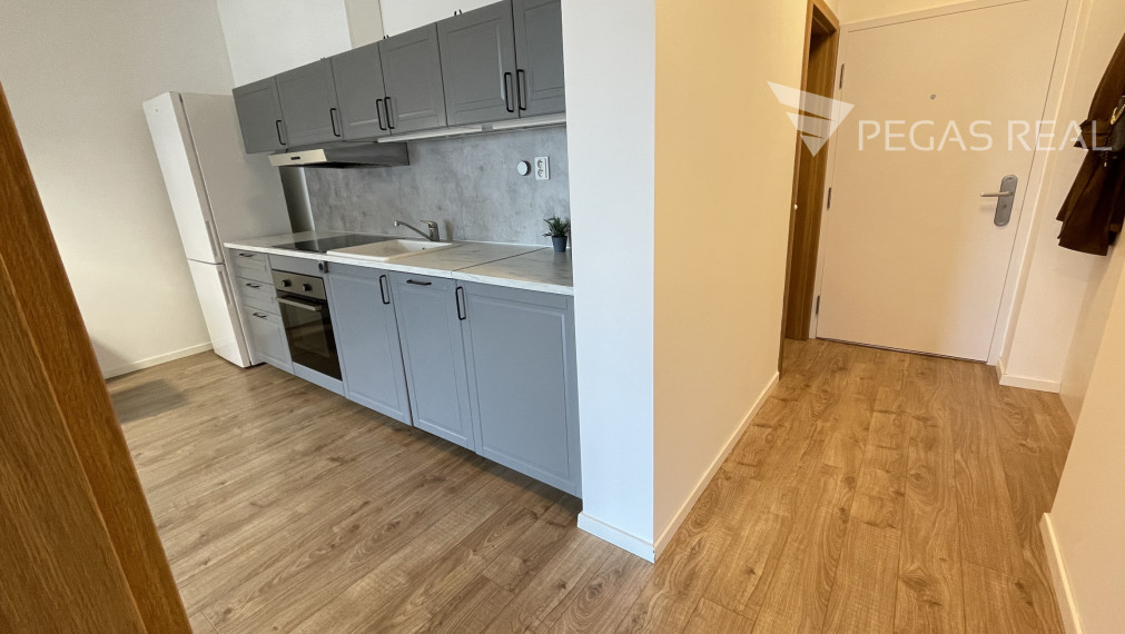 Moderný 2-izbový byt s veľkorysou lodžiou (12 m²) | BORY | parkovanie