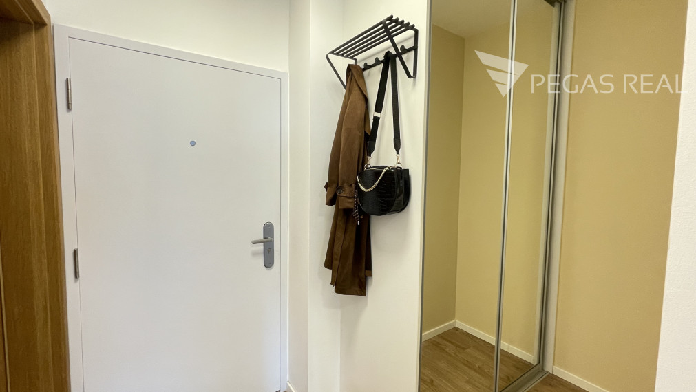 Moderný 2-izbový byt s veľkorysou lodžiou (12 m²) | BORY | parkovanie