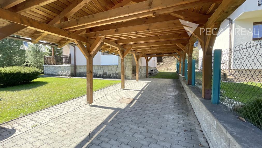 SUPER CENA - Rodinný dom v krásnom prostredí v Terchovej - VIDEO