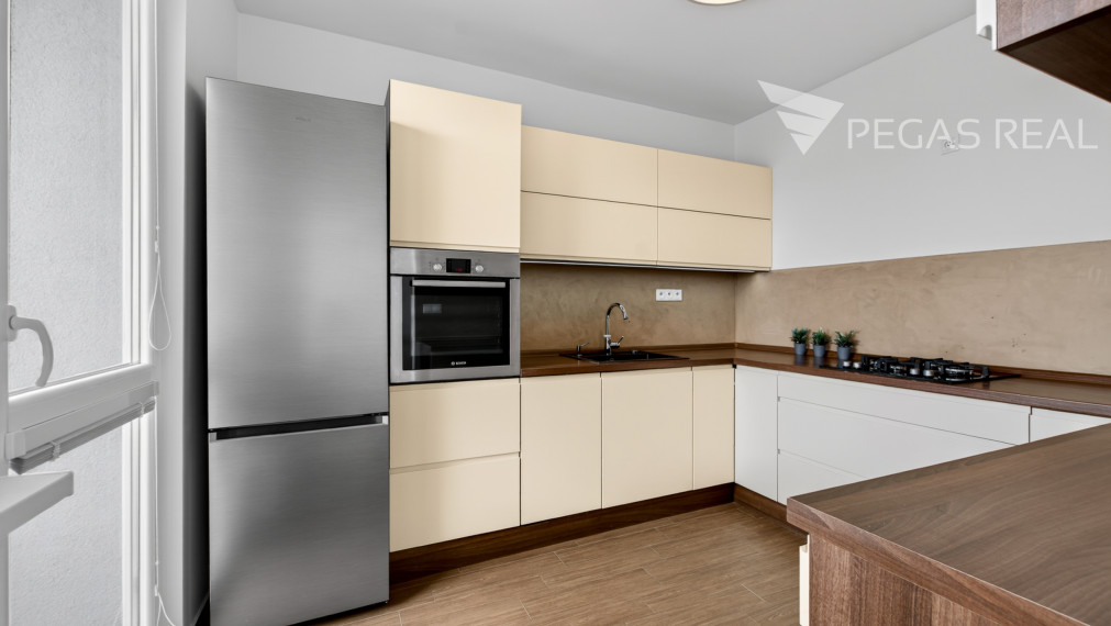 3-izbový byt s krásnym výhľadom, Gercenova ul. – Petržalka