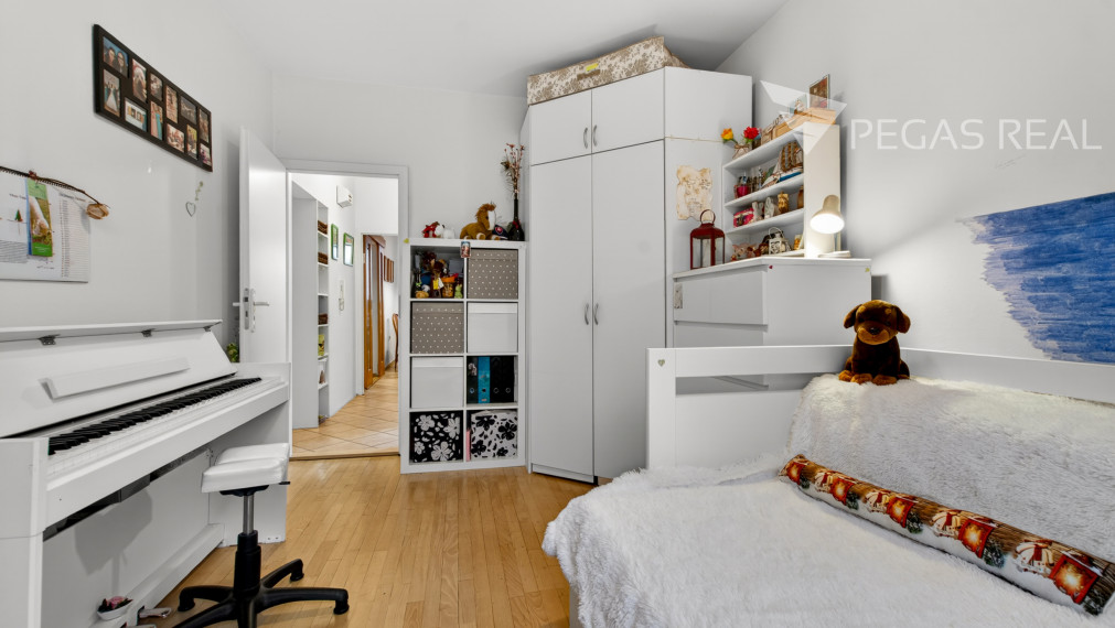 3-izbový byt s výbornou dispozíciou, Karlova Ves – Dlhé diely, Hlaváčikova ulica