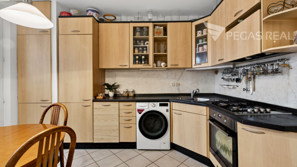 3-izbový byt s výbornou dispozíciou, Karlova Ves – Dlhé diely, Hlaváčikova ulica