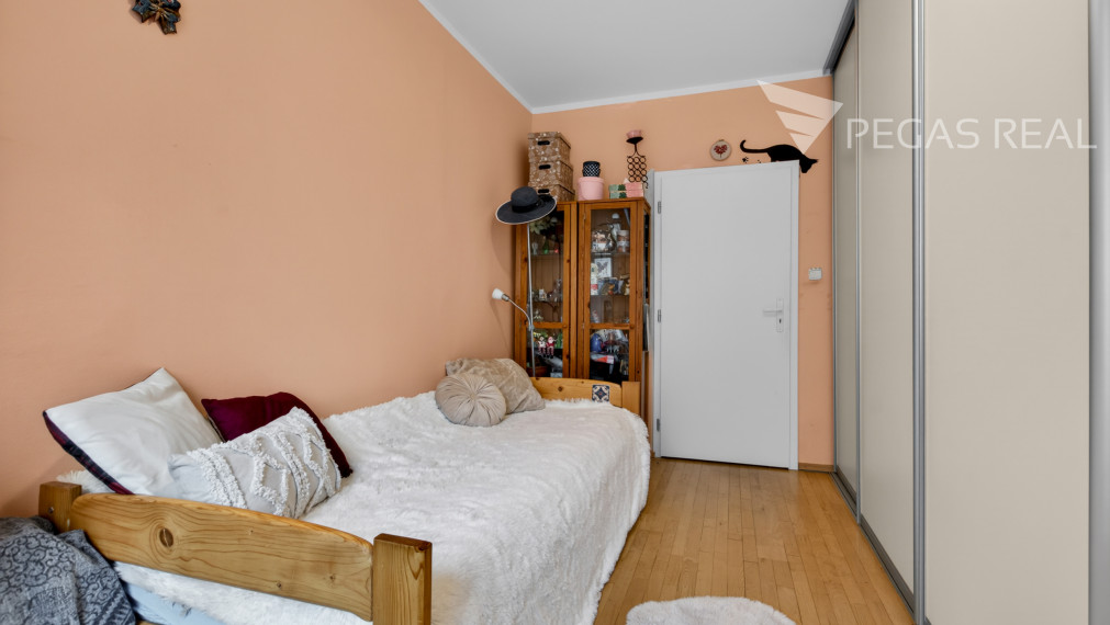 3-izbový byt s výbornou dispozíciou, Karlova Ves – Dlhé diely, Hlaváčikova ulica