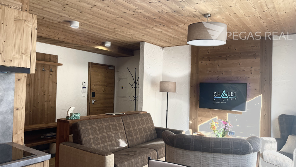 2 izbový apartmán v Nízkych Tatrách v Jasnej pod Chopkom so súkromnou vírivkou - VIDEO