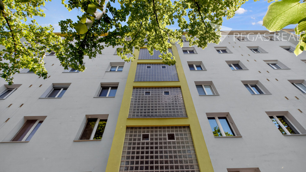 Kompletne zrekonštruovaný 2-izbový byt s balkónom | Trnavská cesta – Ružinov