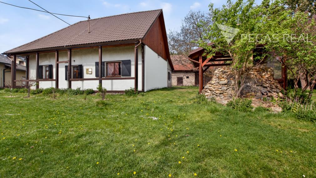 Rozprávková chalupa na polosamote pri Banskej Štiavnici | absolútne súkromie, ticho a príroda