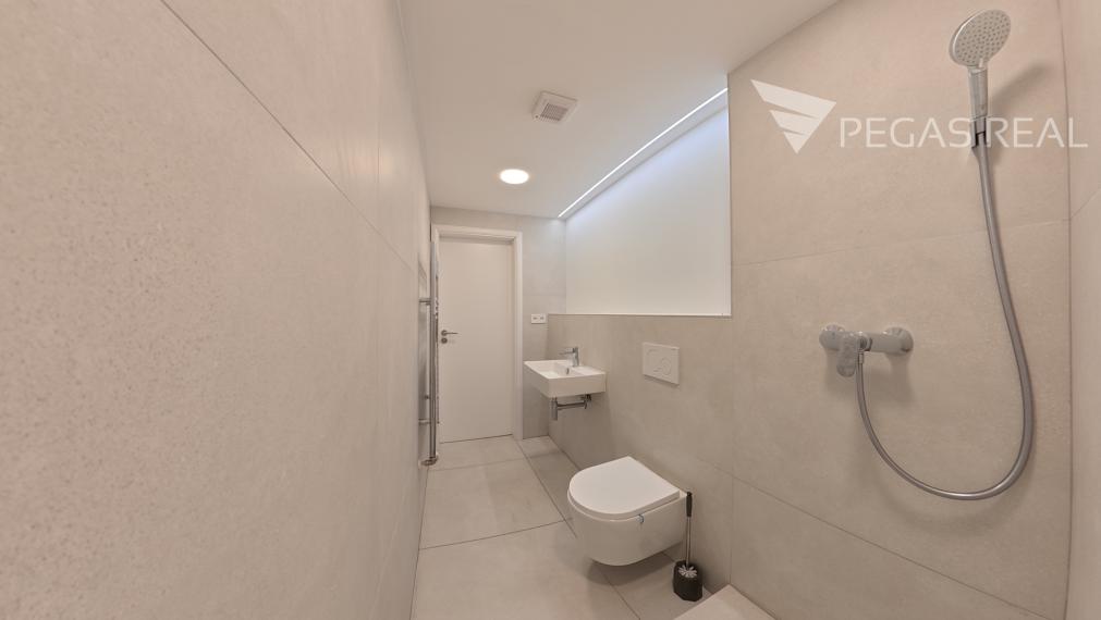 MODERNÝ NEBYTOVÝ PRIESTOR 60 m² | ĽADOVÁ ULICA | BRATISLAVA – STARÉ MESTO