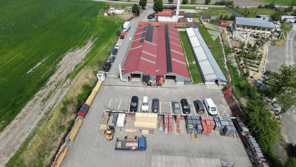 Moderný priemyselný areál 5 302 m² – Záhorská Bystrica