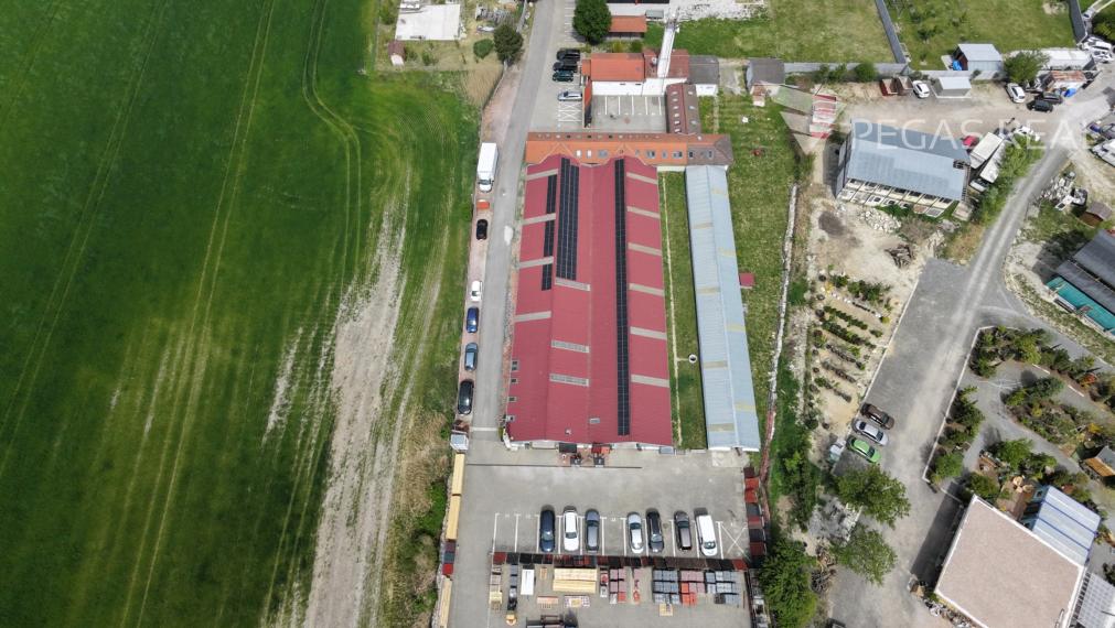 Moderný priemyselný areál 5 302 m² – Záhorská Bystrica