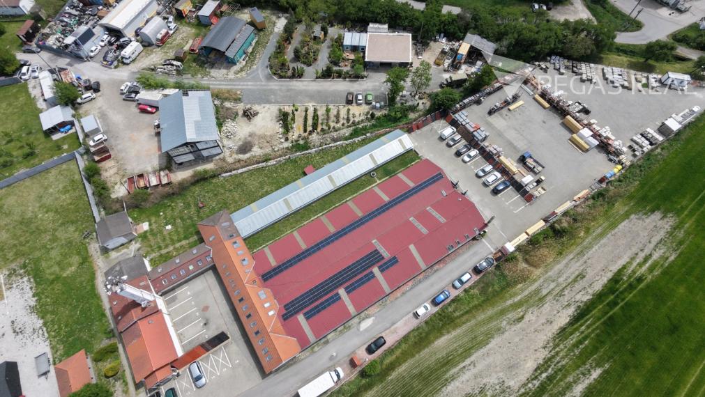Moderný priemyselný areál 5 302 m² – Záhorská Bystrica