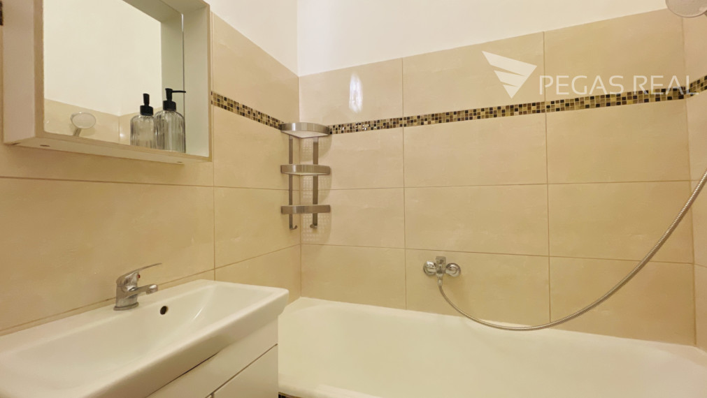 PRIESTRANNÝ 1-IZBOVÝ BYT S BALKÓNOM A KLIMATIZÁCIOU -  LEGIONÁRSKA ULICA, BRATISLAVA
