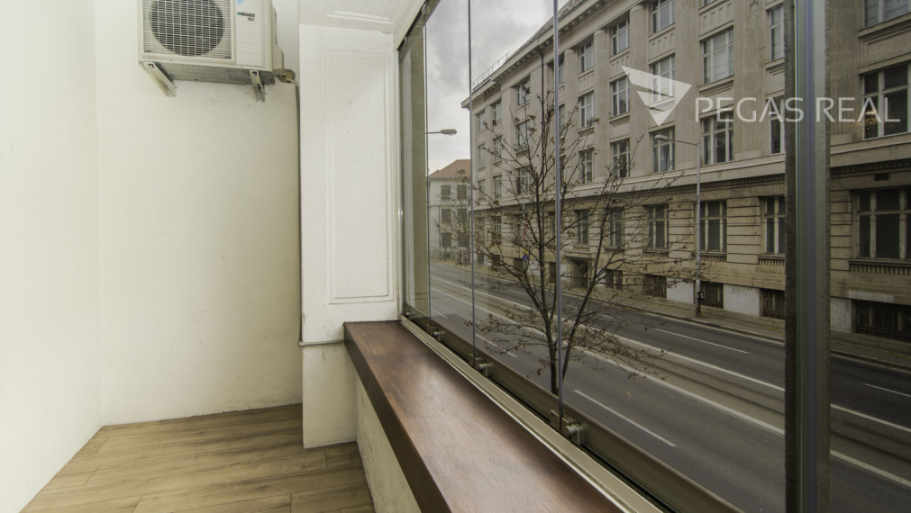 3 izbový byt na Vajanského nábreží v centre mesta pri Dunaji