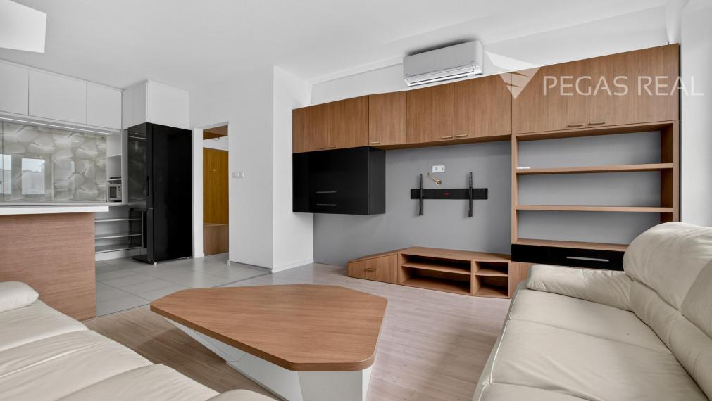 SUPER CENA - 2-izbový byt s balkónom a 2× klimatizáciou v obľúbenej lokalite Ružinova
