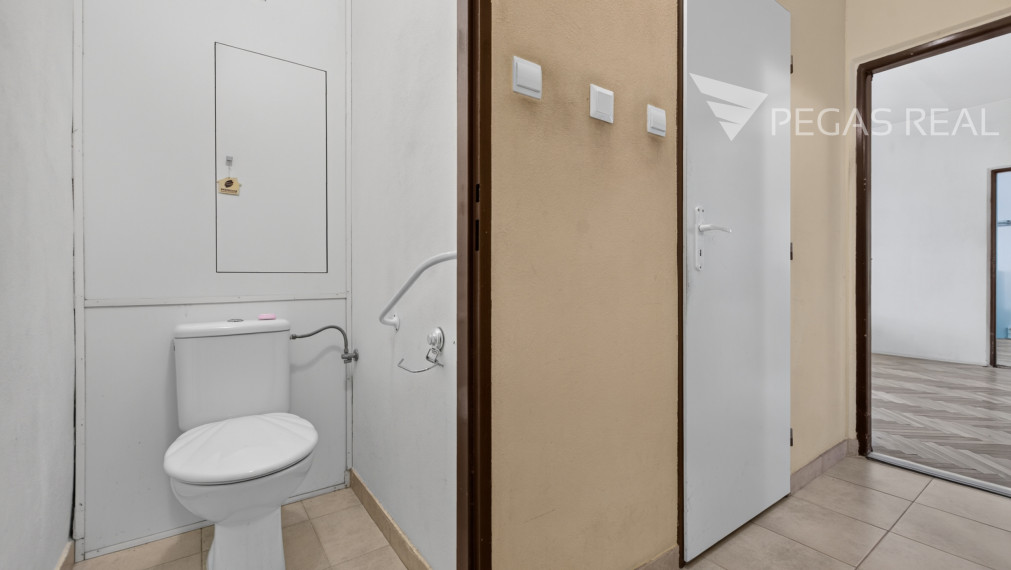 3-IZBOVÝ BYT S LOGGIOU NA ŠTRKOVCI | SOLIVARSKÁ ULICA | 61,5 m²