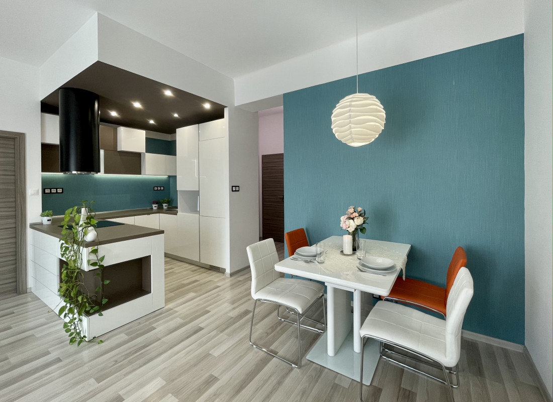 Príjemný, kompletne zariadený 3i byt v centre mesta, Záhradnícka ul., Staré Mesto