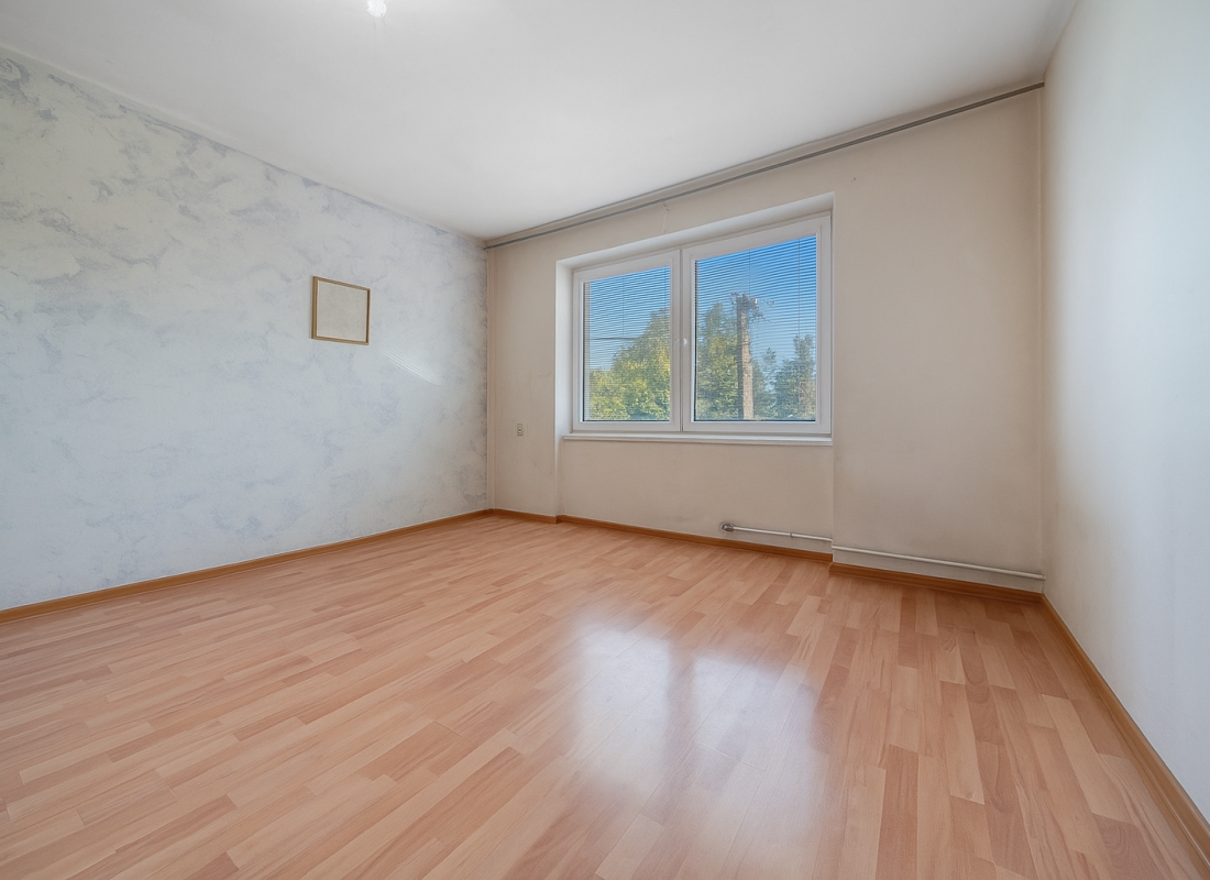 SUPER CENA 3-izbový byt, pôvodný stav, 40min. od Bratislavy