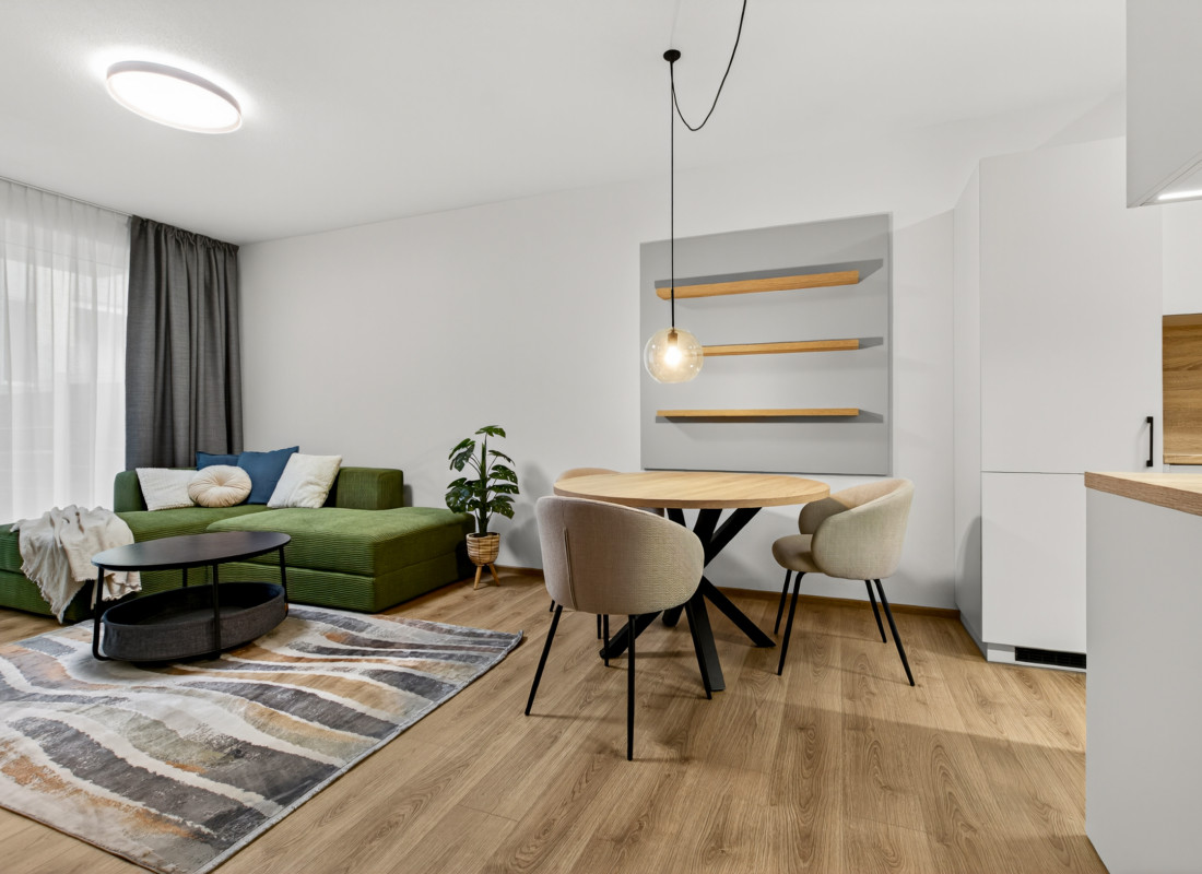 Krásny kompletne zariadený a úplne nový  2-izb.byt v ZM na predaj