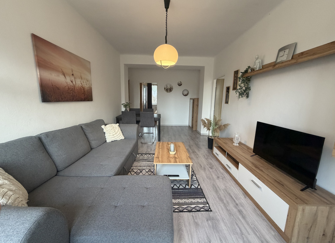 Zariadený 2,5 izbový byt v Bratislave, Ružinov, Habúrska ul.