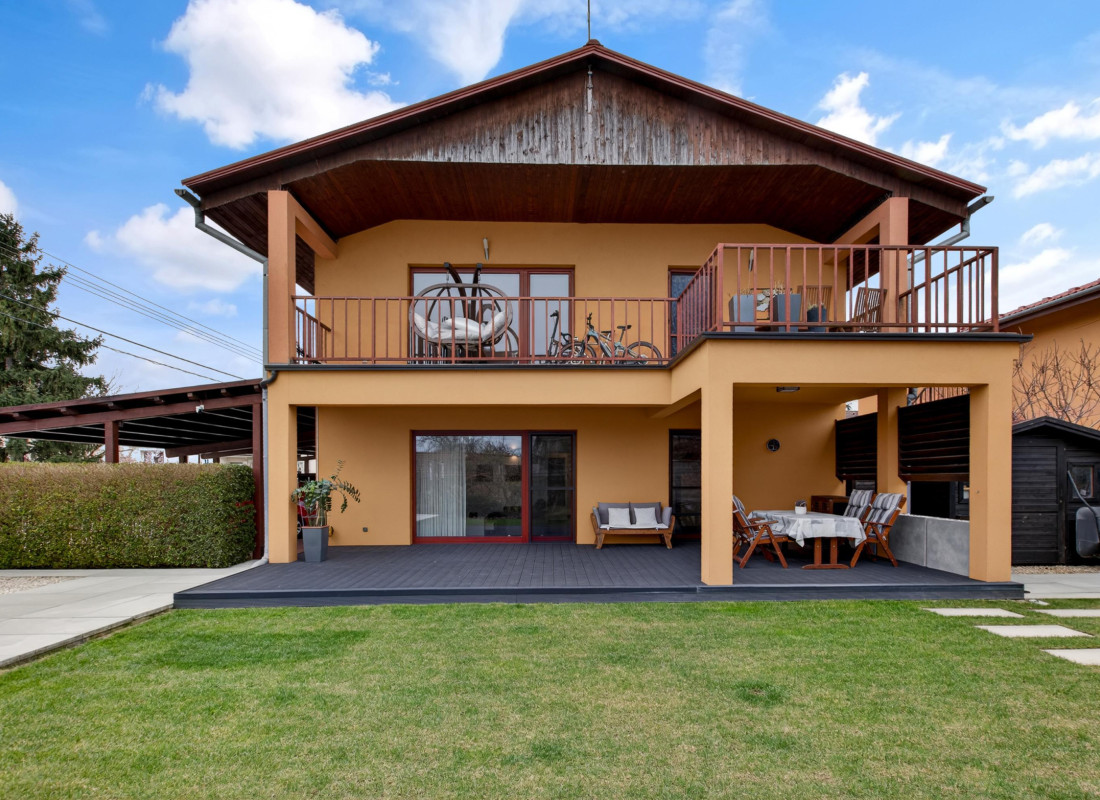 4-izbový byt so záhradou a veľkou terasou v rodinnom dome v Ivanke pri Dunaji - VIDEO