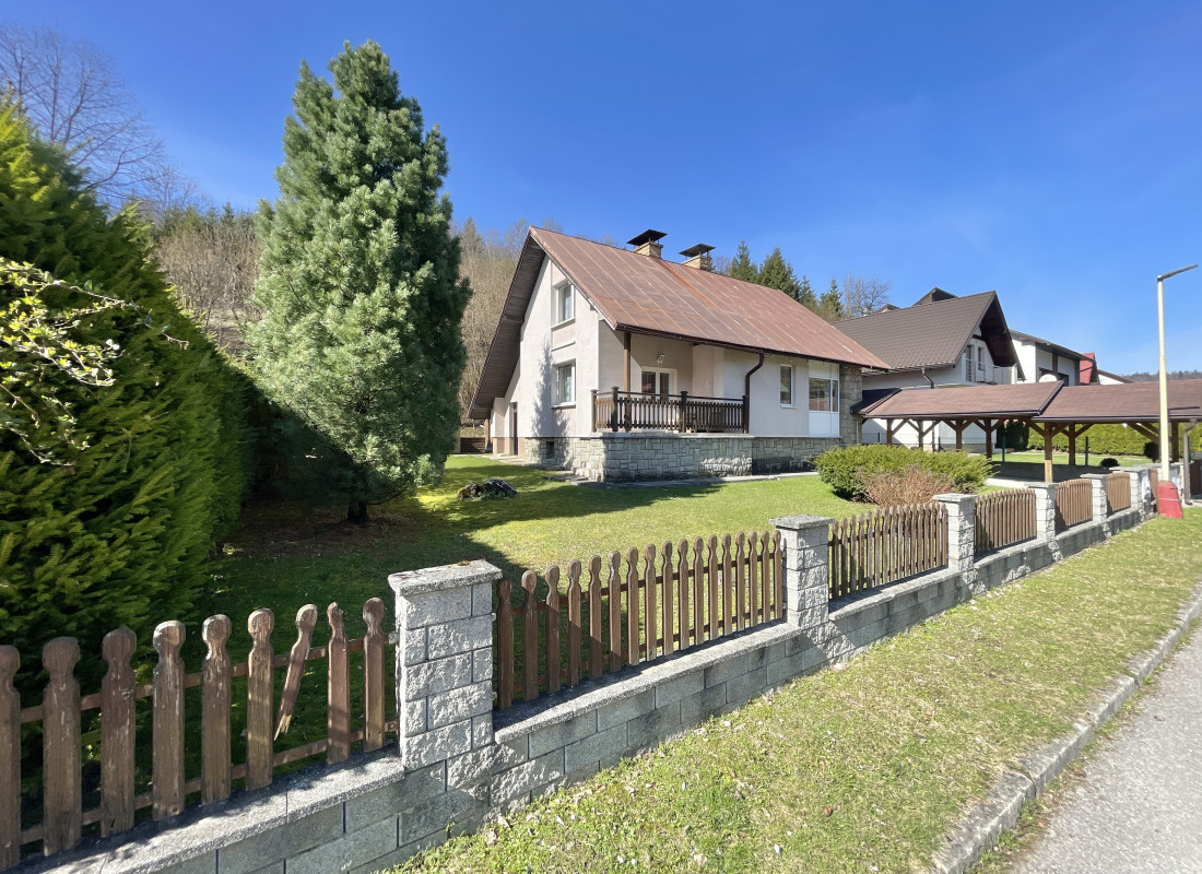 SUPER CENA - Rodinný dom v krásnom prostredí v Terchovej - VIDEO