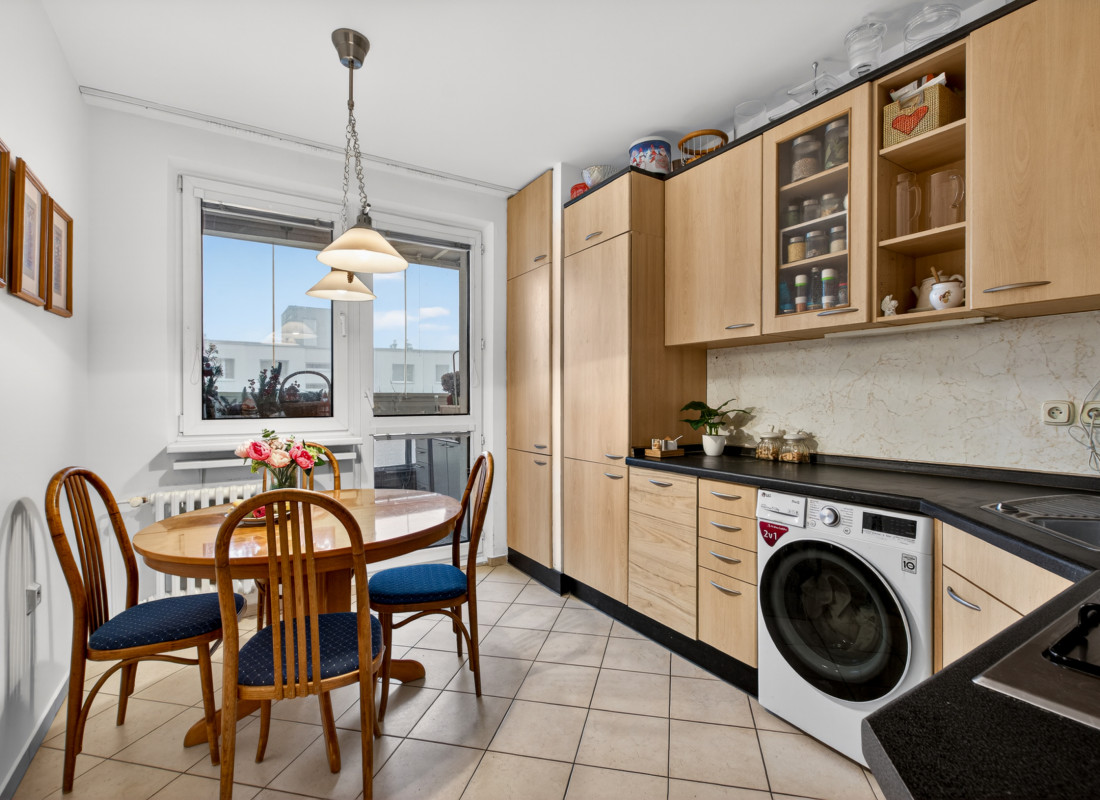 3-izbový byt s výbornou dispozíciou, Karlova Ves – Dlhé diely, Hlaváčikova ulica