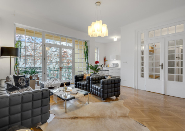 Luxusný 4 izb. staromestský byt na Holubyho ulici