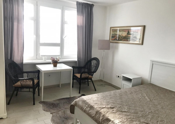 PRENAJATE  Vkusne zariadená garsónka Kramáre, Hrdličková ulica