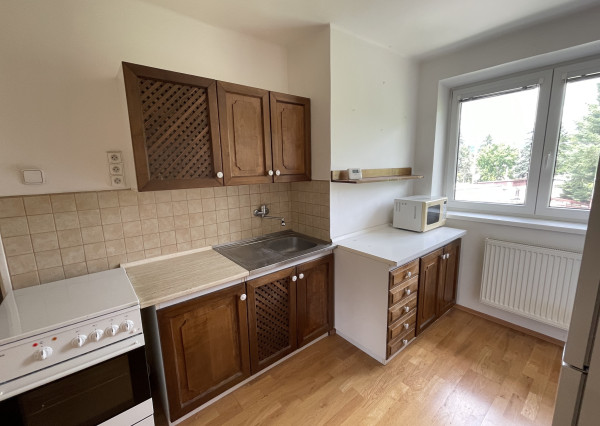 PREDANÉ -Priestranný a výborne dispozične riešený 3-izb.byt v BB - Jilemnického ul.