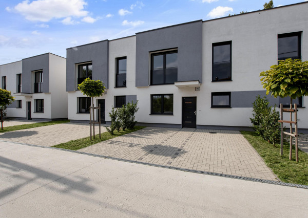 Krásny 6 izb. rodinný dom pri malom Dunaji na prenájom